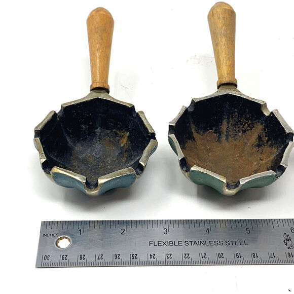 4 VTG Ashtrays Cast Iron Wood Handle MCM Retro Kitschy Western Planter Red Teal - Picture 11 of 12